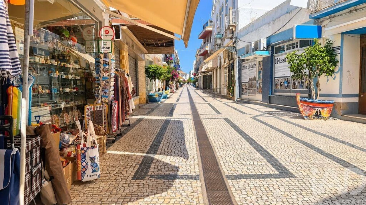 Prédio para Venda em Olhão Foto 31