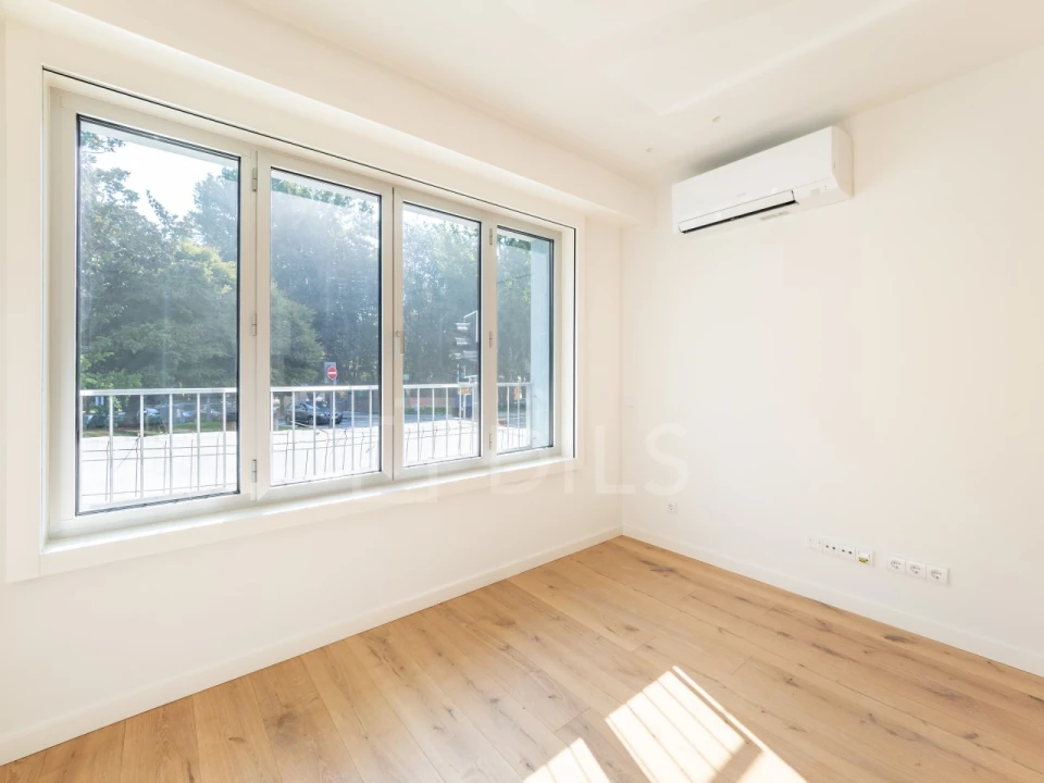 Apartamento para Venda em Bonfim Foto 1