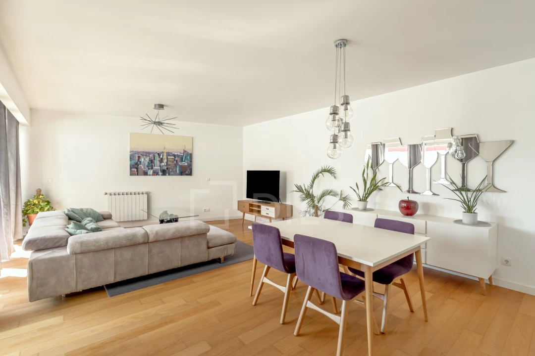 Apartamento T2 para Venda em Algés, Linda-A-Velha e Cruz Quebrada-Dafundo Foto 3