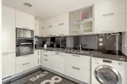 Apartamento T2 para Venda em Algés, Linda-A-Velha e Cruz Quebrada-Dafundo