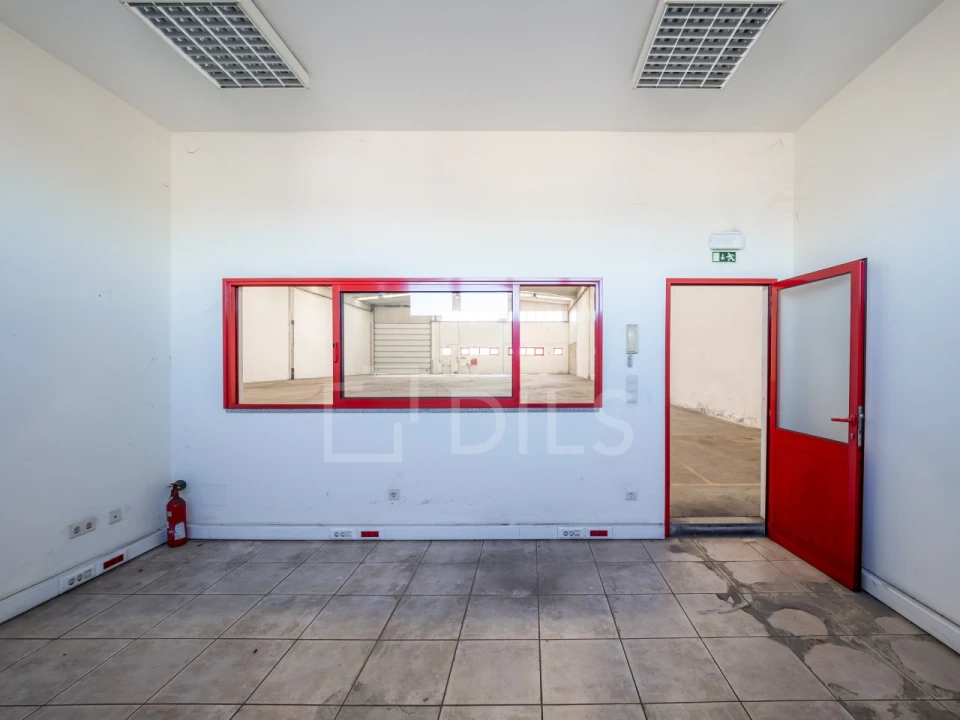 Armazém para Arrendamento em Albergaria-A-Velha e Valmaior Foto 17