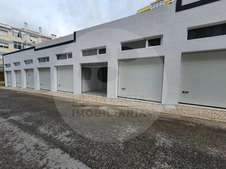 Garagem para Arrendamento em União das Freguesias de Setúbal Foto 5