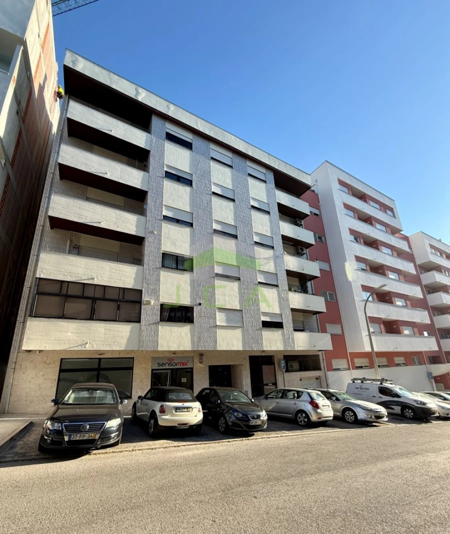 Loja para Venda em Leiria, Pousos, Barreira e Cortes Foto 2