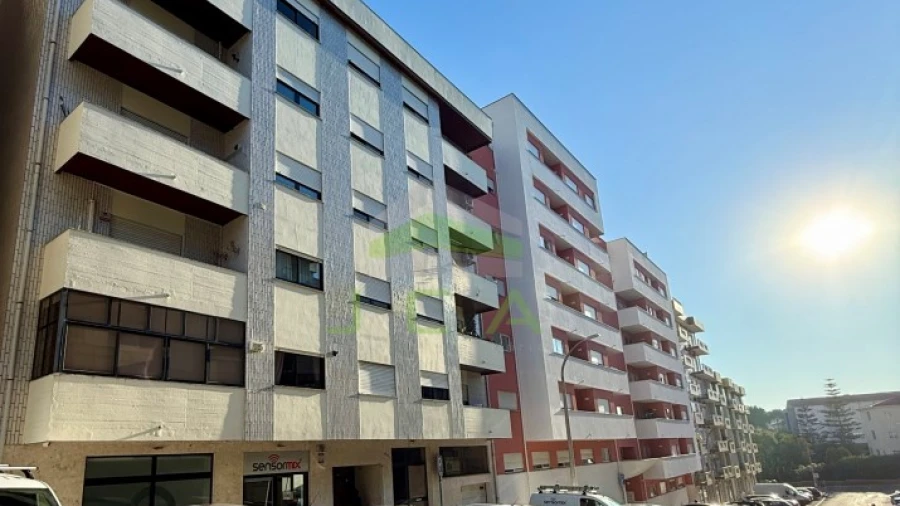 Loja para Venda em Leiria, Pousos, Barreira e Cortes