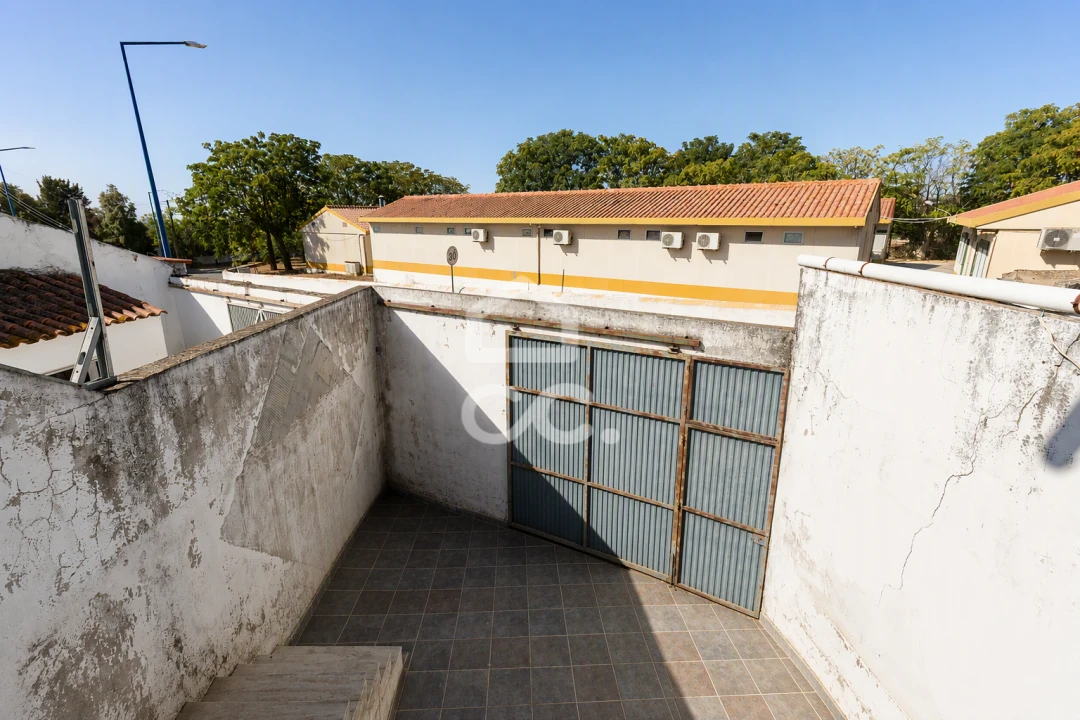Moradia T4 para Venda em Alvito Foto 27