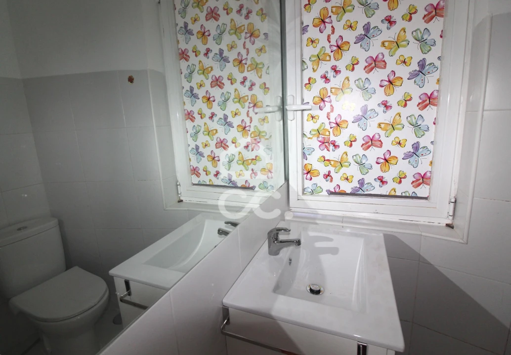 Apartamento T1 para Arrendamento em Estrela Foto 8