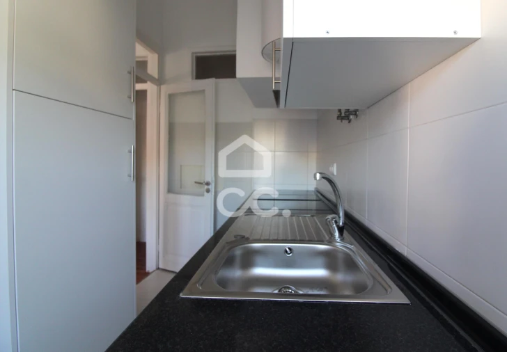 Apartamento T1 para Arrendamento em Estrela Foto 20