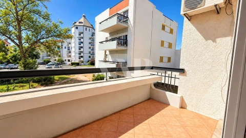 Apartamento T2 para Venda em Quarteira