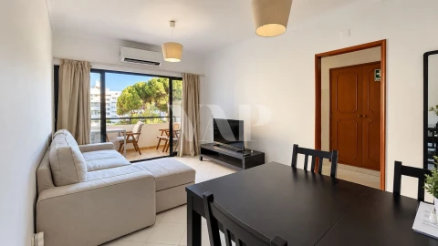 Apartamento T1 para Venda em Quarteira