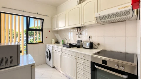 Apartamento T1 para Venda em Quarteira
