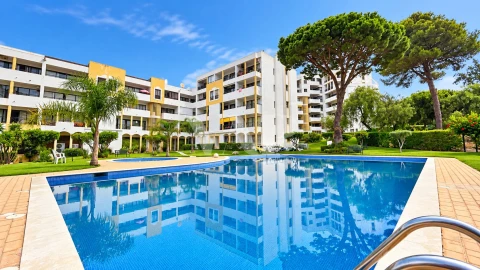 Apartamento T1 para Venda em Quarteira