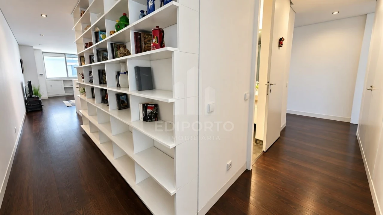 Apartamento T2 para Arrendamento em Cedofeita, Santo Ildefonso, Sé, Miragaia, São Nicolau e Vitória Foto 5
