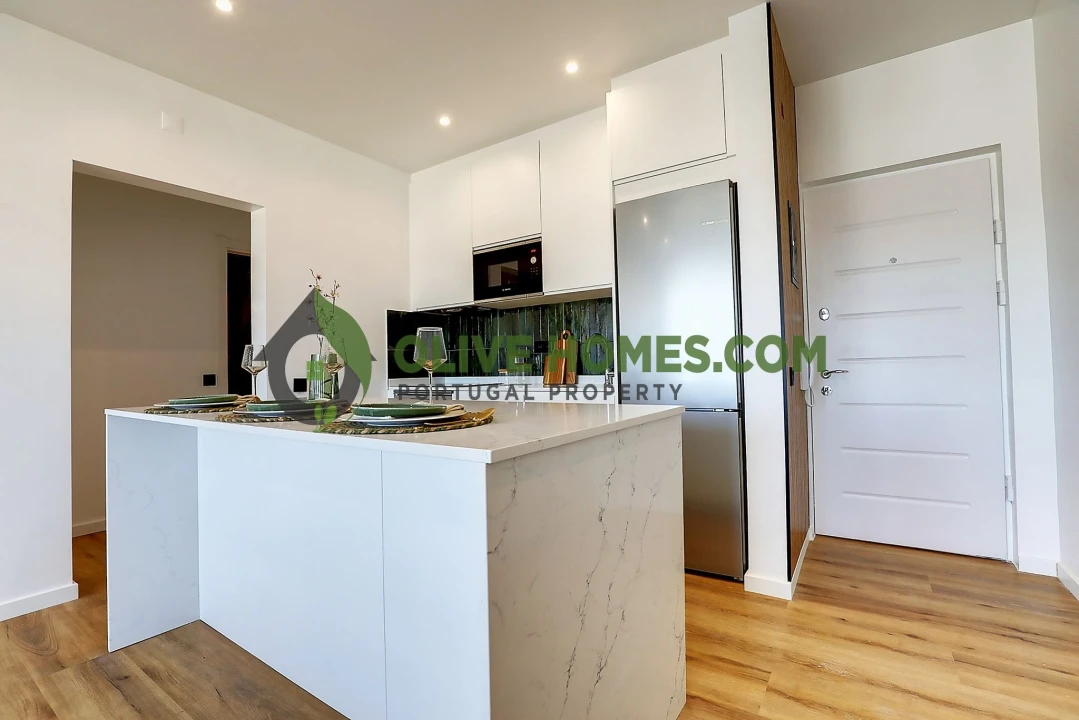 Apartamento T1 para Venda em Quarteira Foto 9