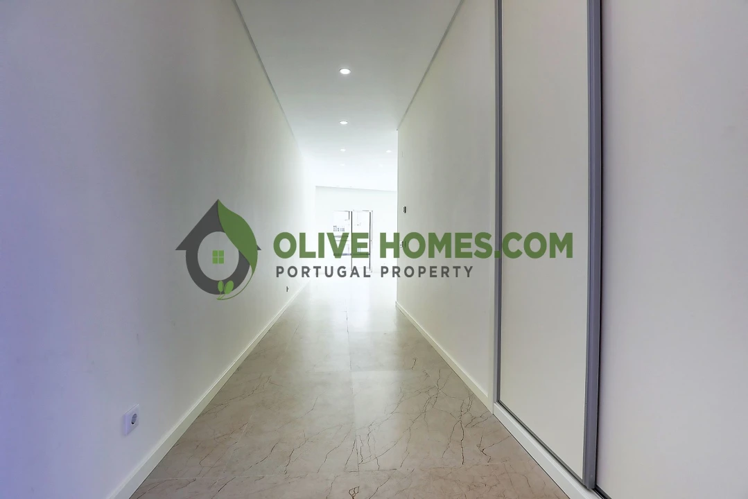 Apartamento T1 para Venda em Quarteira Foto 11