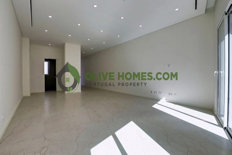 Apartamento T1 para Venda em Quarteira Foto 13