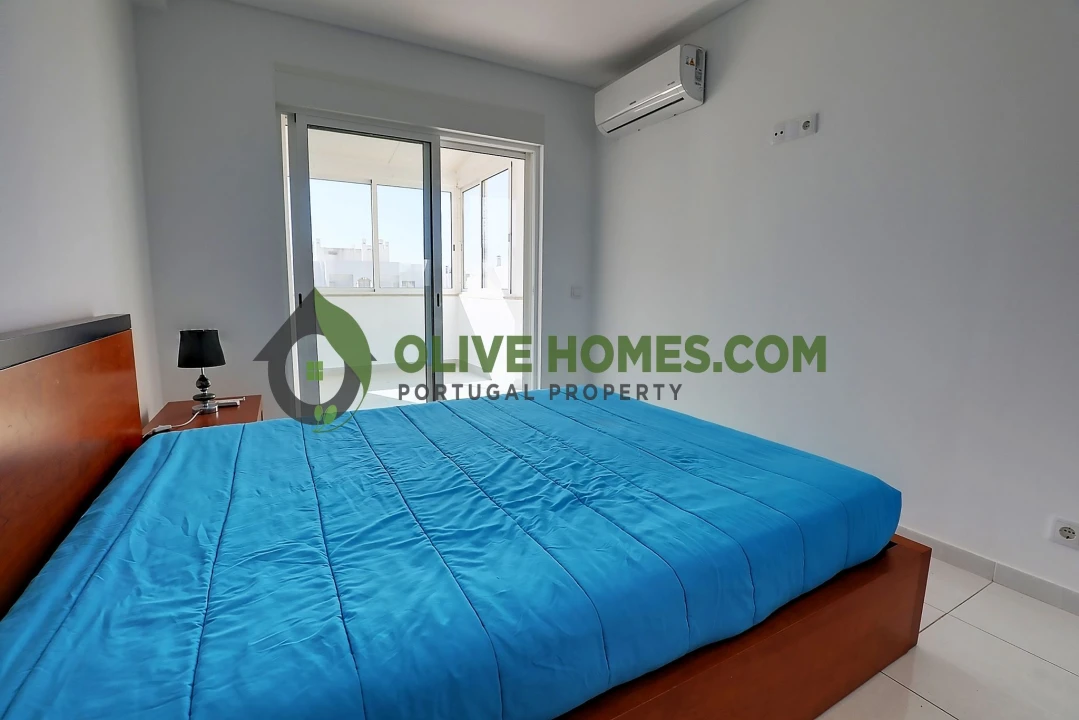 Apartamento T2 para Venda em Quarteira Foto 15
