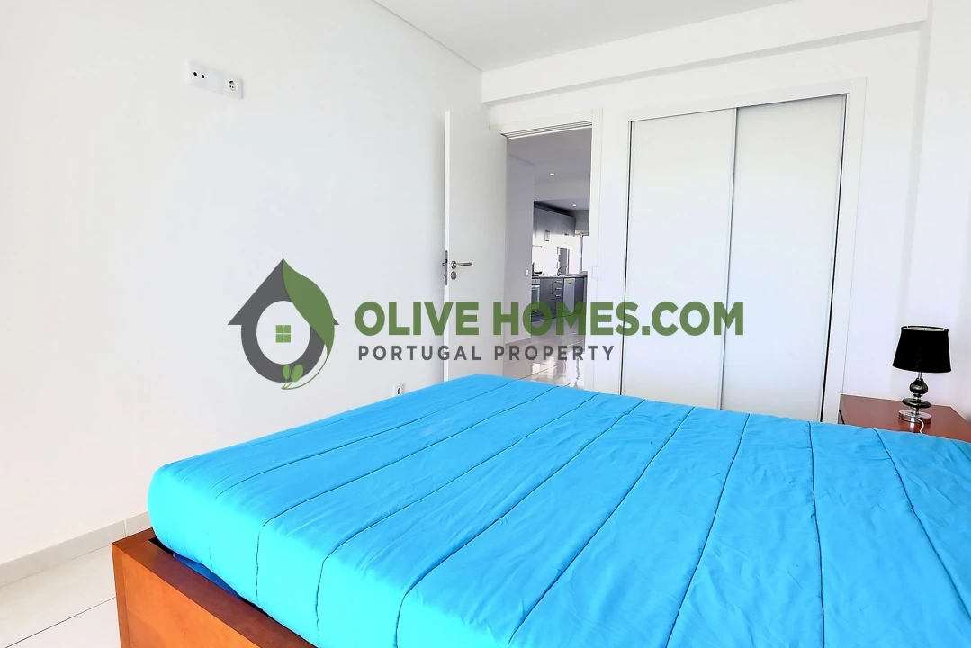 Apartamento T2 para Venda em Quarteira Foto 17