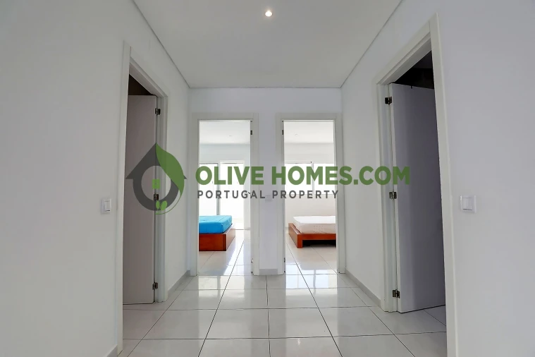 Apartamento T2 para Venda em Quarteira Foto 8