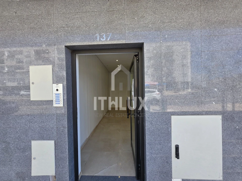 Apartamento T2 para Venda em Olhão Foto 18