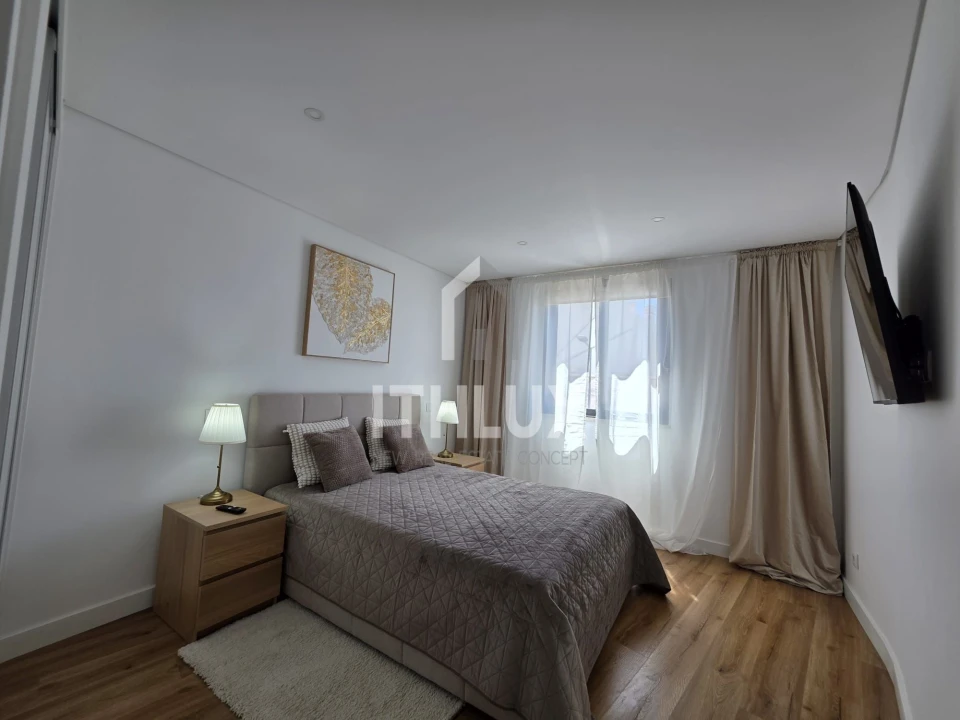 Apartamento T2 para Venda em Olhão Foto 3