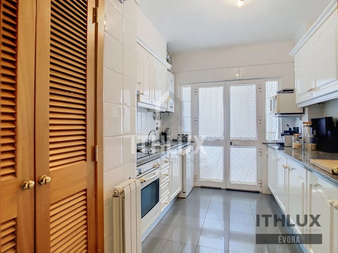 Apartamento T3 para Arrendamento em Beja (Santiago Maior e São João Baptista) Foto 5
