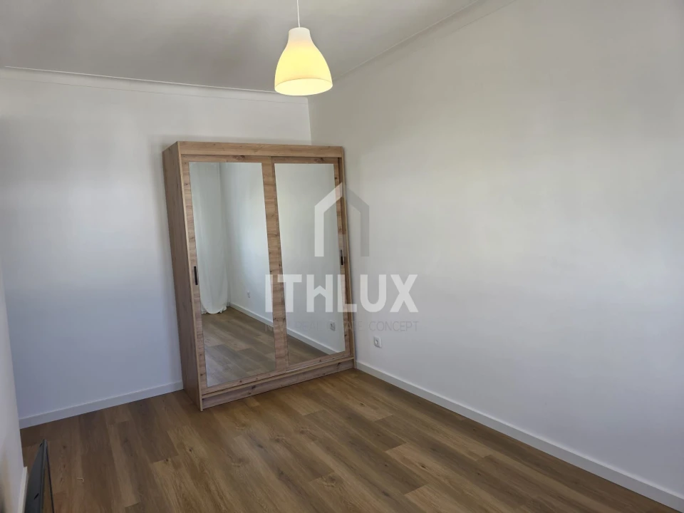 Apartamento T3 para Venda em Olhão Foto 19