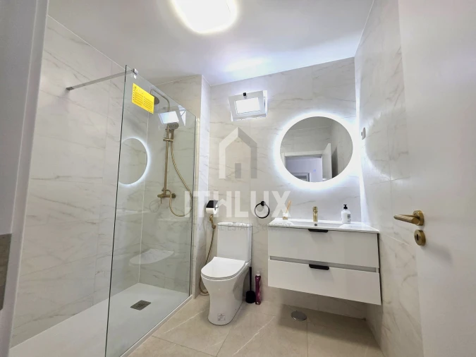 Apartamento T3 para Venda em Olhão Foto 4
