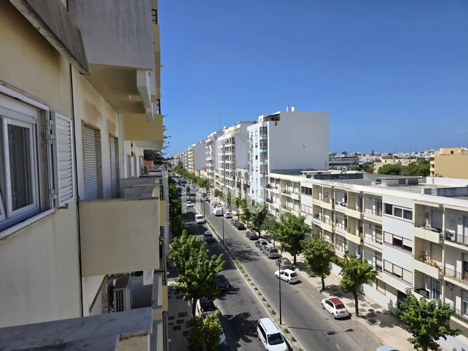 Apartamento T3 para Venda em Olhão Foto 18