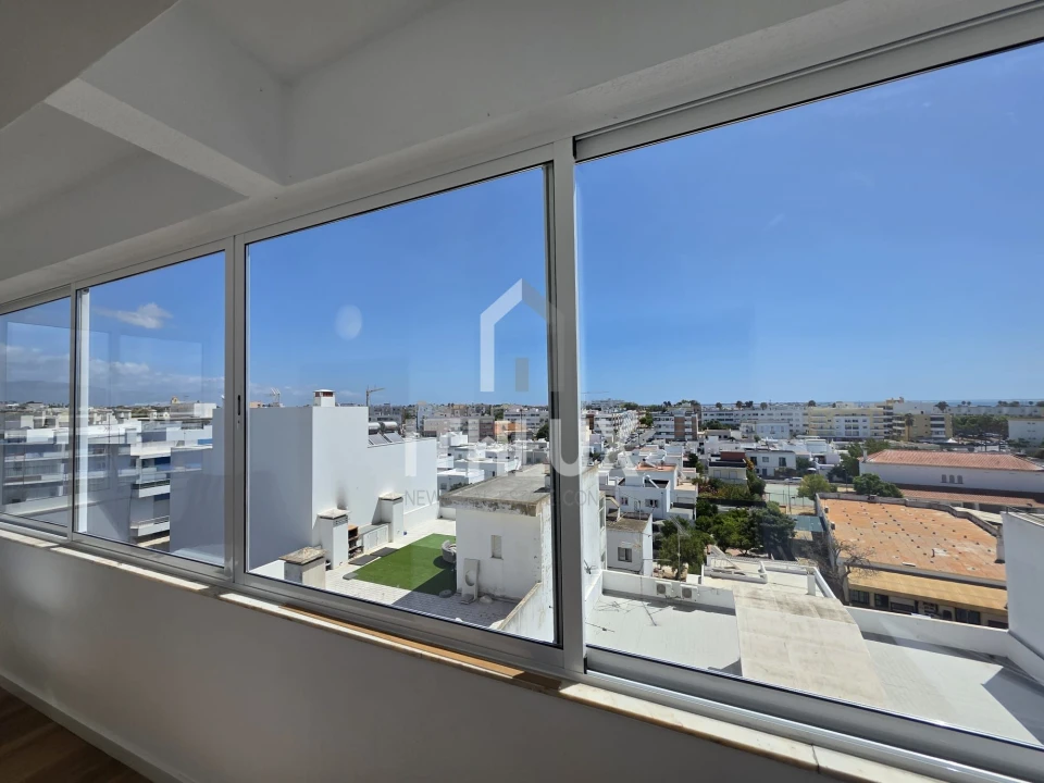 Apartamento T3 para Venda em Olhão Foto 12