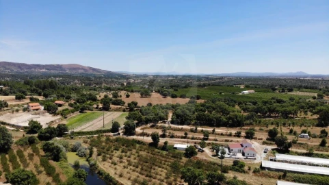 Quinta T1 para Venda em Alpedrinha