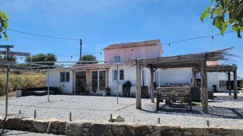 Quinta T1 para Venda em Alpedrinha