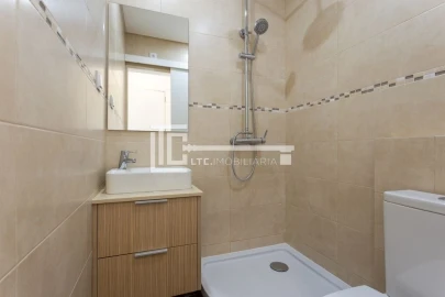 Apartamento T3 para Venda em Olivais