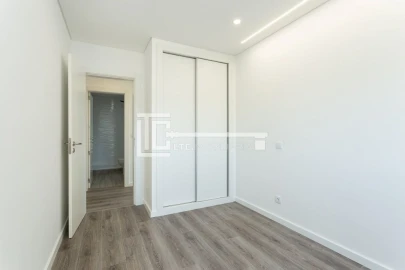 Apartamento T3 para Venda em Olivais