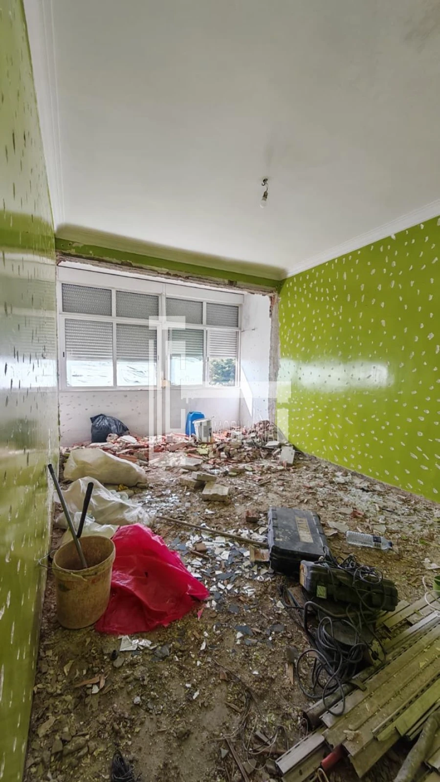 Apartamento T2 para Venda em Sacavém e Prior Velho Foto 8
