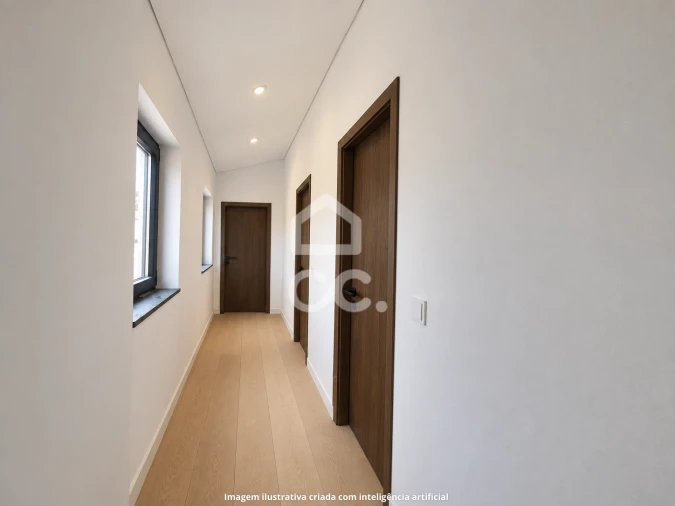 Moradia T2 para Venda em Terra Chã Foto 8
