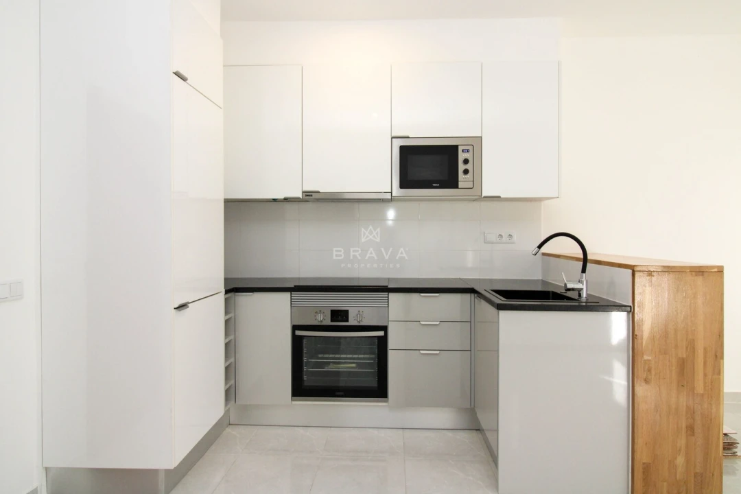 Apartamento T1 para Venda em Quarteira Foto 2