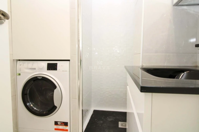 Apartamento T1 para Venda em Quarteira Foto 13
