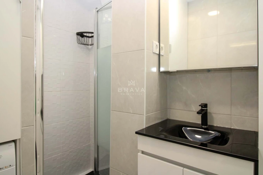 Apartamento T1 para Venda em Quarteira Foto 12