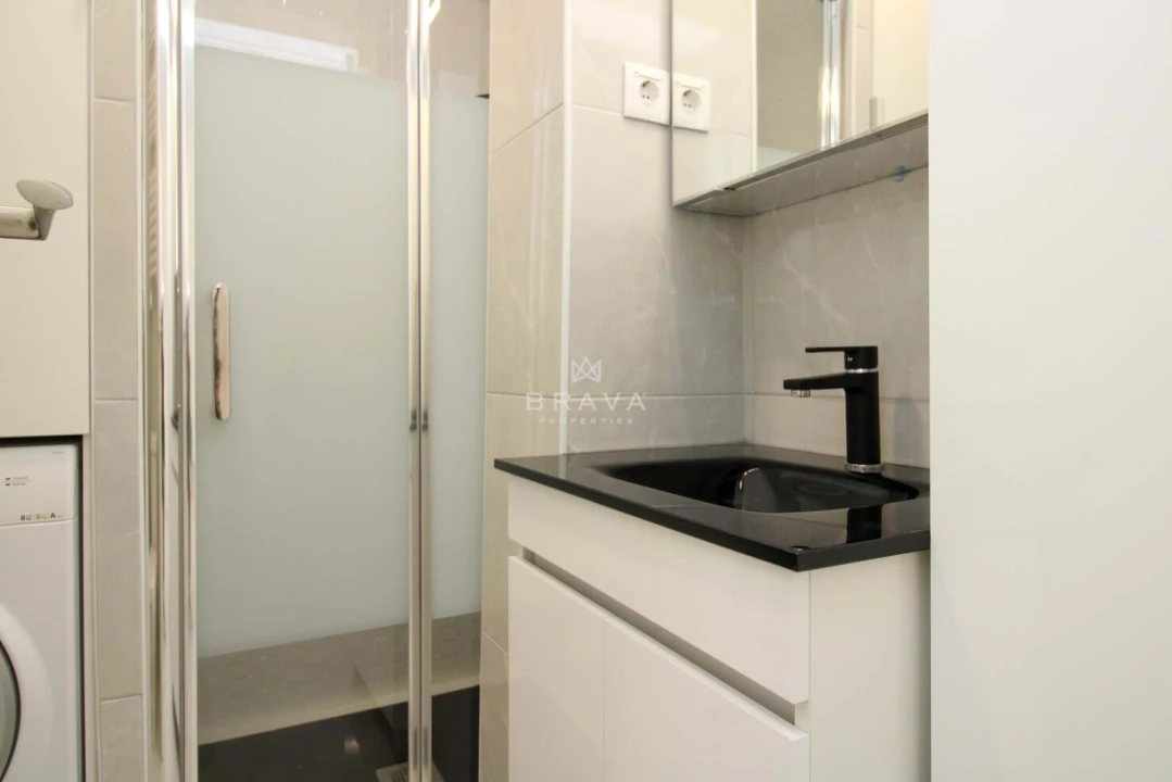 Apartamento T1 para Venda em Quarteira Foto 10