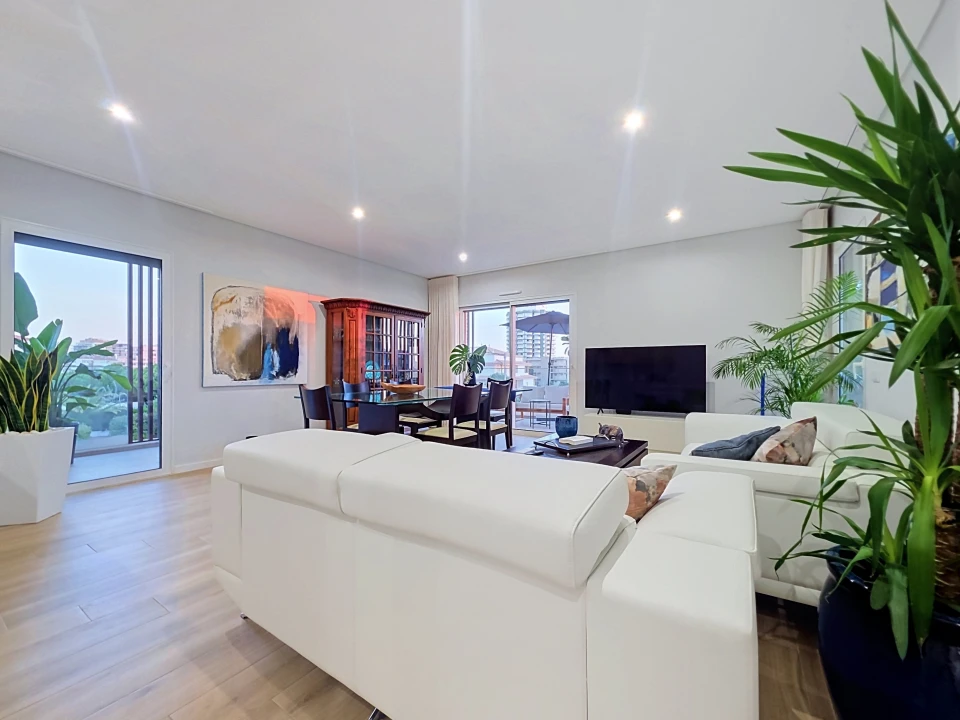 Apartamento T2 para Venda em Portimão Foto 52