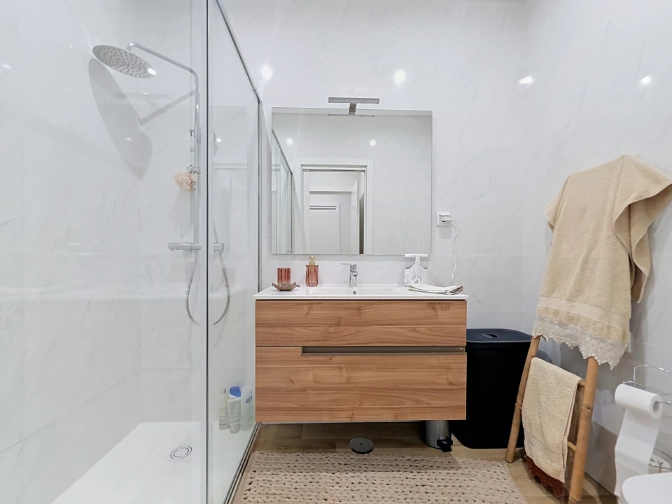 Apartamento T2 para Venda em Portimão Foto 16