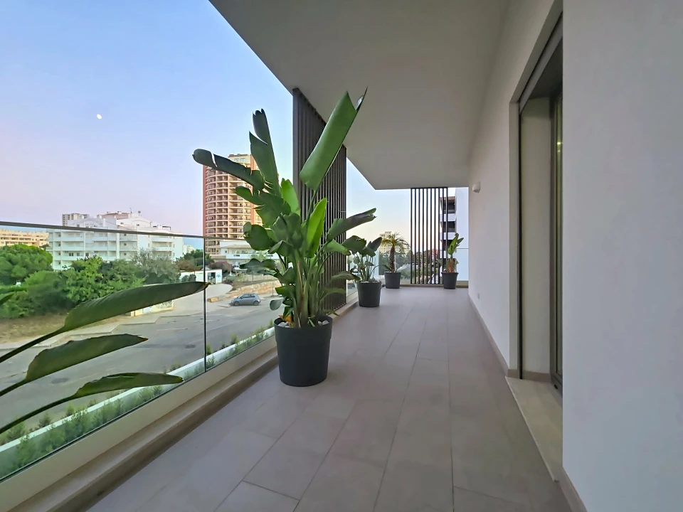 Apartamento T2 para Venda em Portimão Foto 67