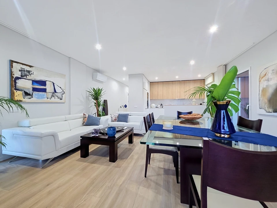Apartamento T2 para Venda em Portimão Foto 54