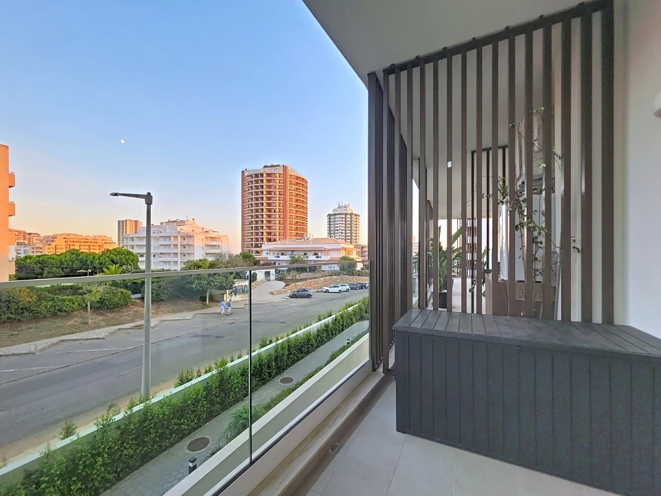Apartamento T2 para Venda em Portimão Foto 12
