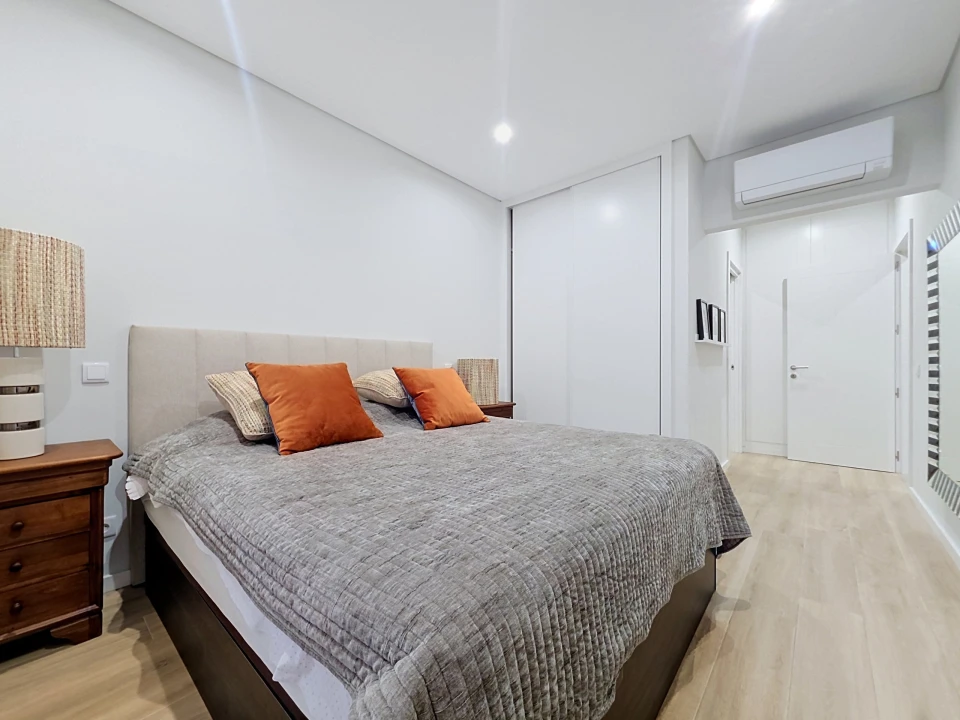 Apartamento T2 para Venda em Portimão Foto 15