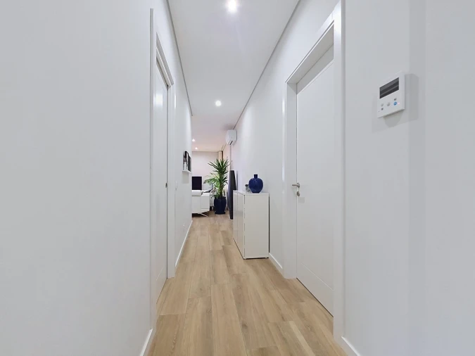 Apartamento T2 para Venda em Portimão Foto 6