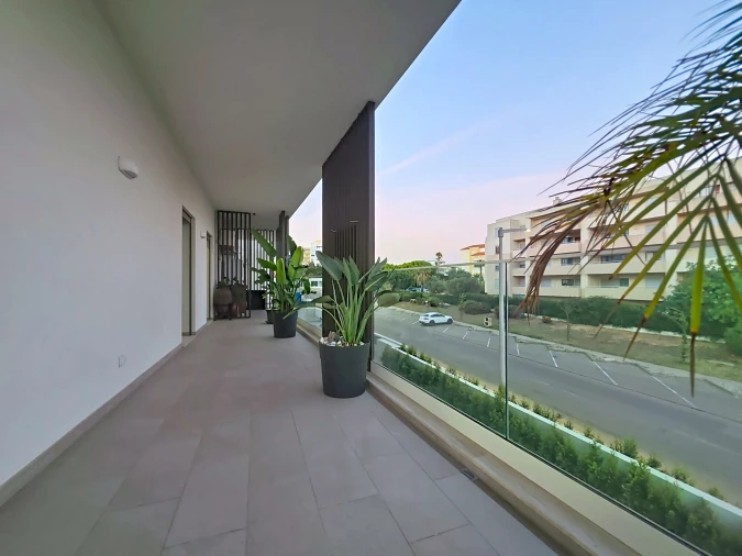 Apartamento T2 para Venda em Portimão Foto 66