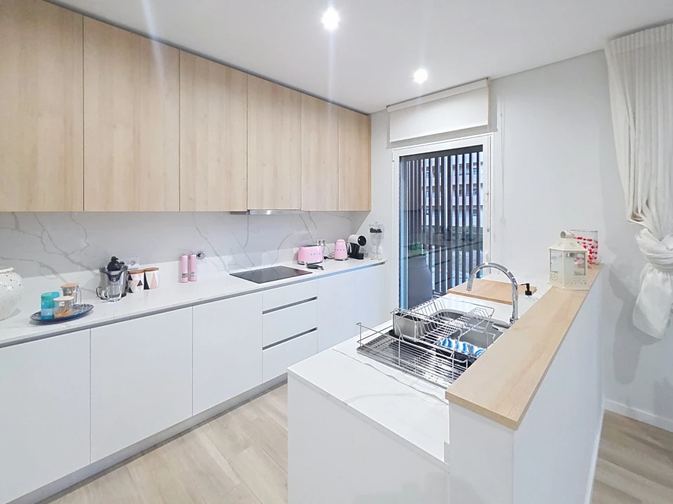 Apartamento T2 para Venda em Portimão Foto 59