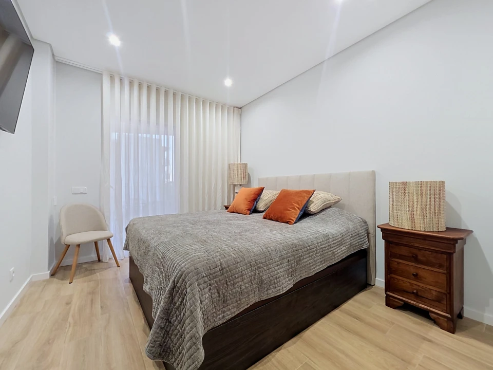 Apartamento T2 para Venda em Portimão Foto 14