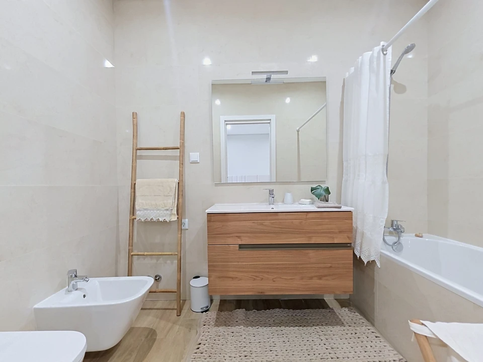Apartamento T2 para Venda em Portimão Foto 11